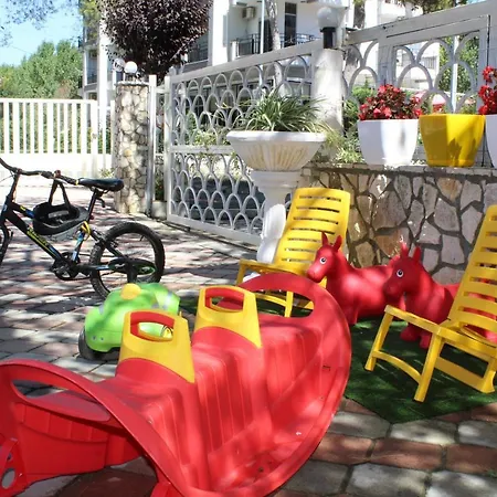 Hotell Aljor Golem (Tirana)